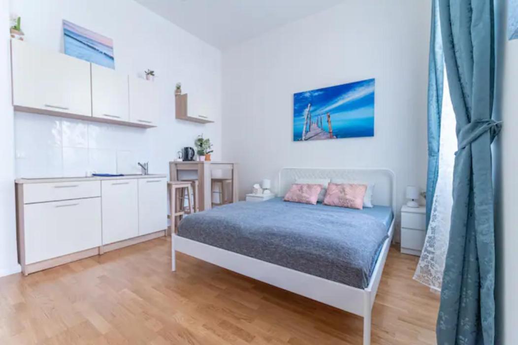 Favorite Apartment In The Center Of Prague 1 Exterior foto